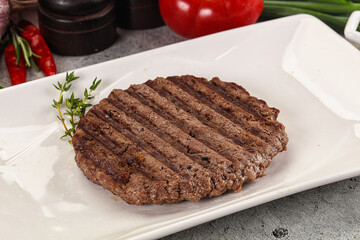 Grilled minced beef burger cutlet