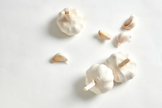 garlic isolated on white background, top view