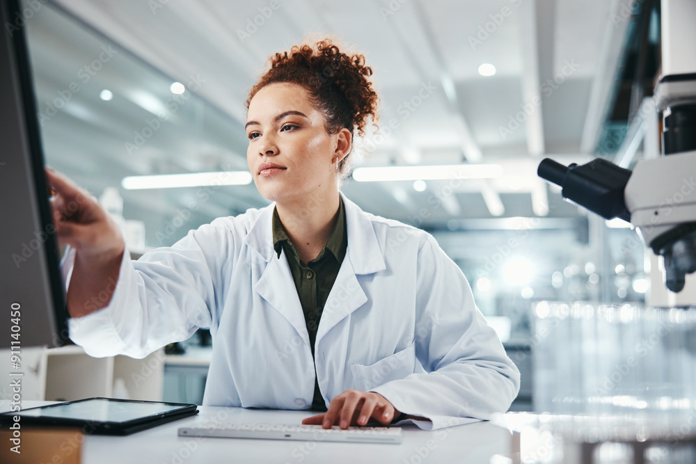Aufkleber computer, pointing and science with woman in laboratory for development, innovation or research. pha