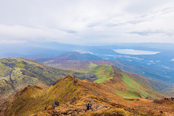 秋田県　秋田駒ヶ岳の紅葉風景
