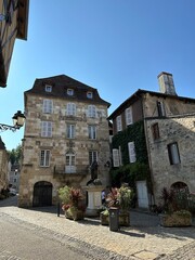 maison en pierre sur beaulieu-sur-dordogne