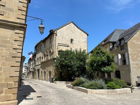 Dans les rues de Brive-la-Gaillarde