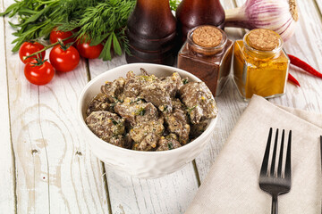 Roasted chicken liver with cream