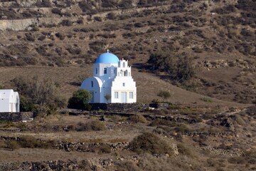 Pequeña capilla ortodoxa en Akrotiri, isla de Santorini, Grecia