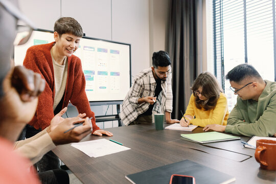 Energetic team collaboration digital analytics business meeting