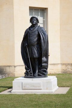 A statue of John Radcliffe the physician at The Green Templeton College in Oxford, Oxfordshire, UK