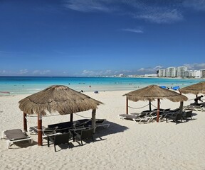 Paisajes del mar y playa en hotel en Cancún