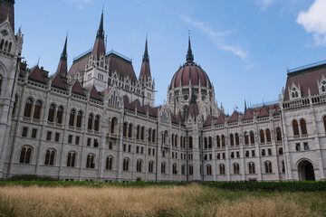 Obraz premium parlamento de budapest