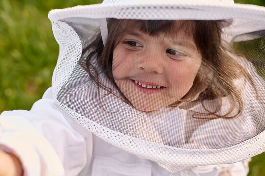little beekeeper