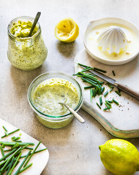Salad dressing food prep