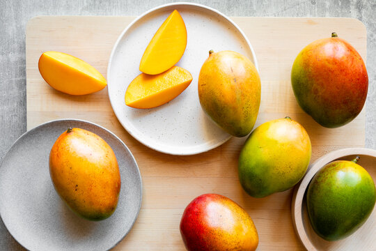 Fresh mango fruit
