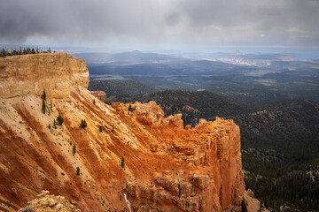 The stunning vista as seen from Yovimpa Point in Bryce Canyon National Park, Utah. You can access this from the Rainbow Point Parking Lot at the end of the Southern Scenic Drive.
