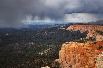 The stunning vista as seen from Yovimpa Point in Bryce Canyon National Park, Utah. You can access this from the Rainbow Point Parking Lot at the end of the Southern Scenic Drive.