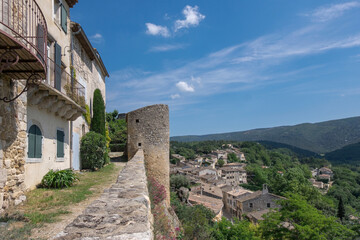 Menerbes, Provence