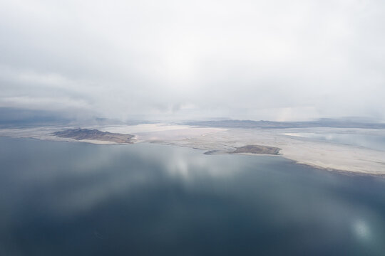 Airplane view after taking off from SCL in Utah