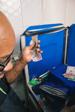 Cash counting