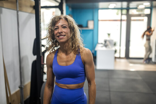 athlete woman in a gym