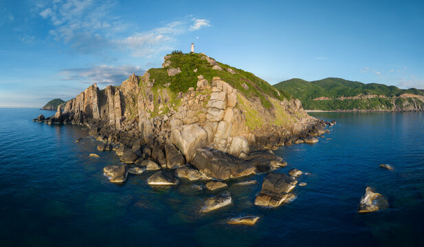 Dai Lanh lighthouse panorama