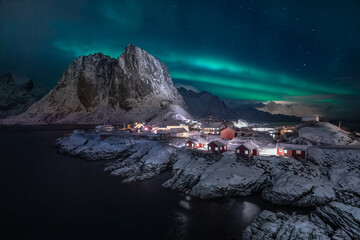 Reine village below Aurora