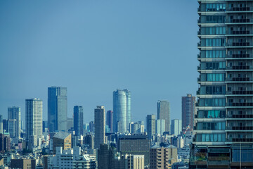 東京の高層ビル群のイメージ