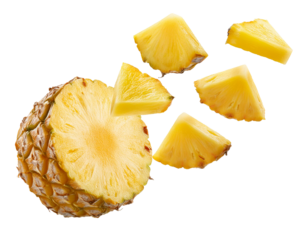 Ananasstücke fallend isoliert auf weißen Hintergrund, Freisteller, Transparent