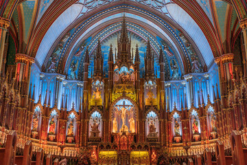 幻想的な大聖堂（モントリオール）