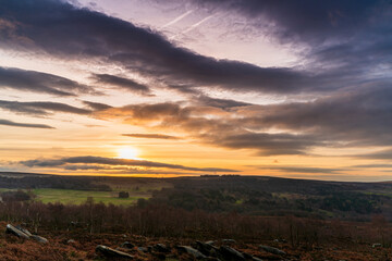 Obraz premium sunset over the mountains, Milstone Edge