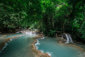 Naklejka premium Kuang Si Fals 