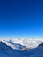 Obraz premium snow covered mountains in winter