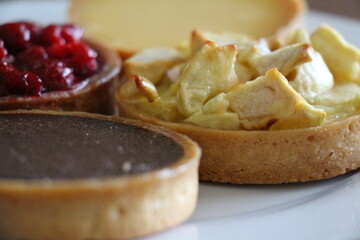 tartlet, pastry, chocolate, apple, Red fruit