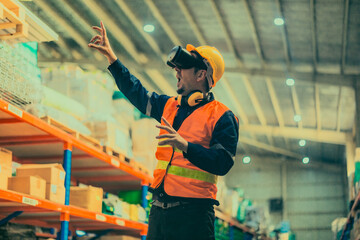 Warehouse Worker Using VR Technology