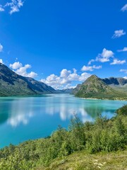 Naklejka premium lake in the mountains