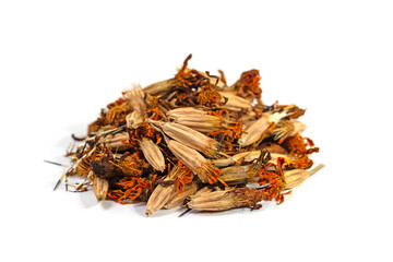 Tagetessamen vor weißem Hintergrund