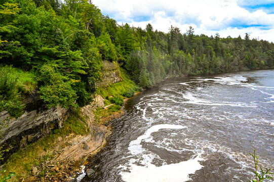 Tahquamenon Falls Rock Walls