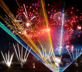 Feuerwerk und Lasershow