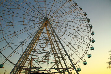Ferris wheel with blue skies in foz do igua&ccedil;u