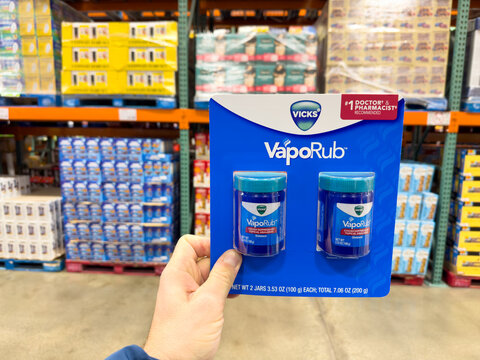 Vicks VapoRub two pack set of ointment.