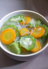 Vegetable soup made from vermicelli, carrot, and green luffa or oyong or gambas.