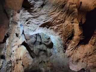 동굴 석주 종유석 석순 cave