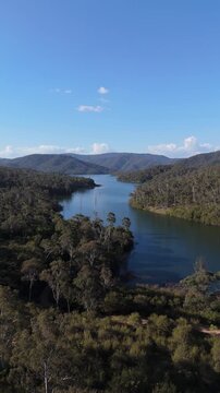  Rise over Bushlands, Shot in 2160x3840