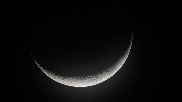 Close up moon - sky.