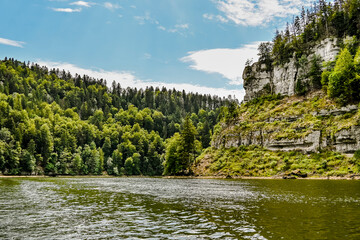 Les Brenets, le lac des Brenets, Felsen, Felswände, Doubs, Fluss, Le Locle, Bootsfahrt, Ausflug,...