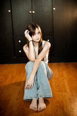 Fototapeta premium girl posing for the camera with long hair