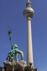 Berliner Fernsehturm - Alexanderplatz - Neptunbrunnen
