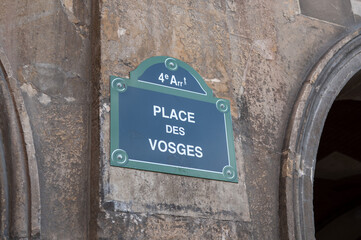 place des vosges à Paris