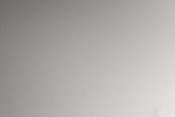 Fondo de lámina de plata. Degradado brillante con textura metálica. Superficie brillante inoxidable con reflejo. Fondo cromado realista. Ilustración vectorial.