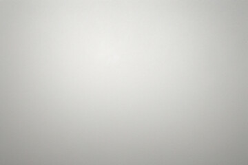 Fond uni argenté brillant. Texture bleu clair métallique lisse. Illustration abstraite de fusées et de nuances.	