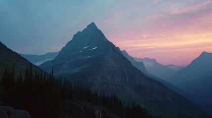 Obraz premium Kintla Peak at Daybreak in Glacier National Park, Montana