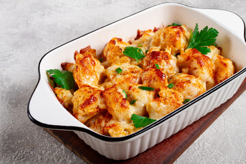 baked cauliflower, in cream sauce, with cheese and spices, homemade, no people,