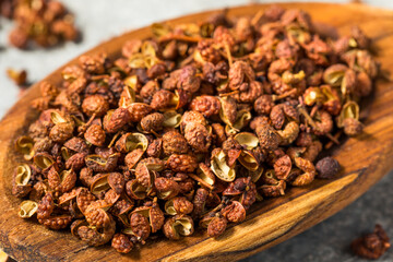 Dry Organic Szechuan Peppercorns